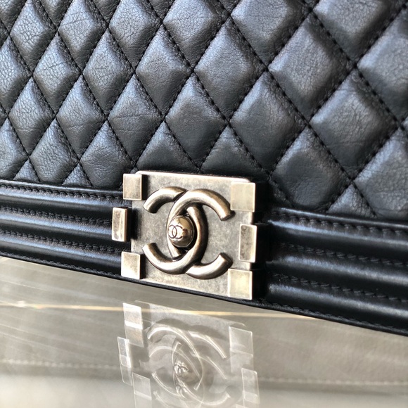 [Authentic] CHANEL BOY HANDBAG XL - Picture 12 of 14